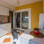 Apartment Neno *