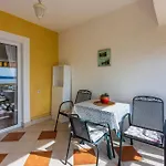 Neno * Crikvenica