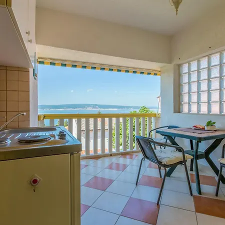 Apartment Neno Crikvenica