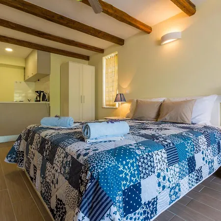 Apartment Neno