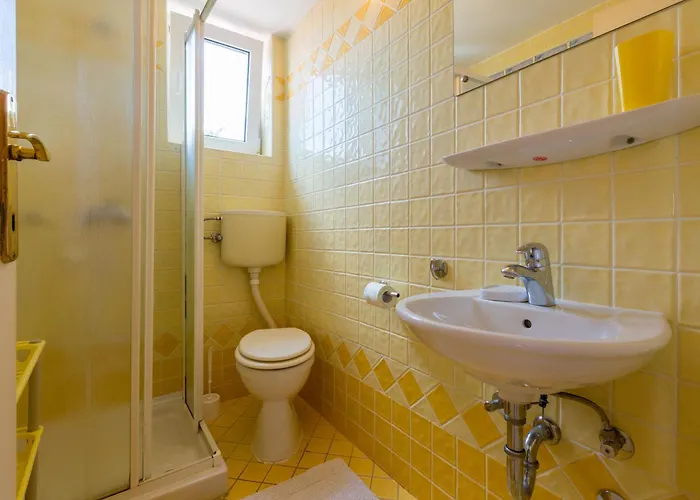 Neno Appartement *