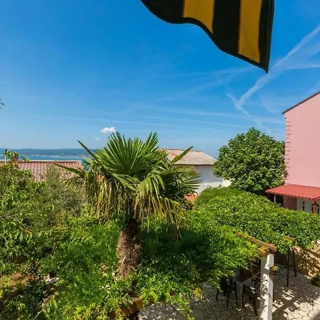 Apartment Neno Crikvenica