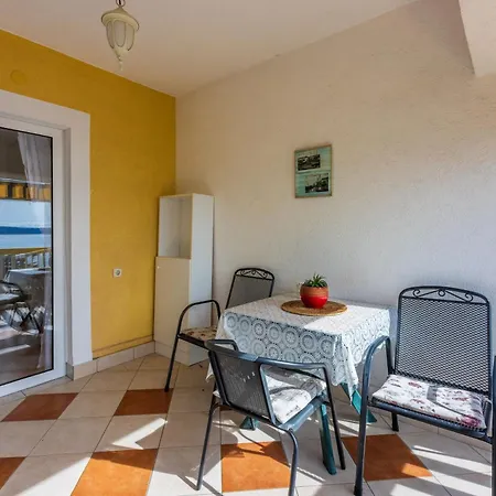 Neno * 크리크베니카