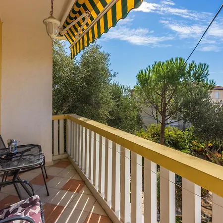 Neno 크리크베니카