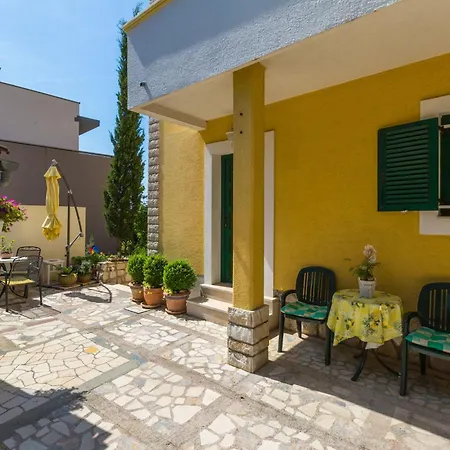 아파트 Neno 크리크베니카