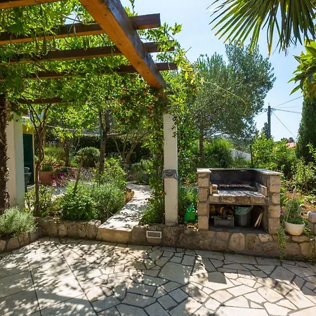 Neno 크리크베니카